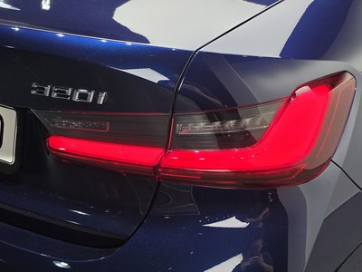صورة 10 لـ 2025 BMW 3 SERIES