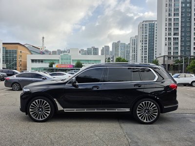 صورة 5 لـ 2021 BMW X7