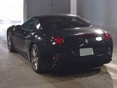 2011 FERRARI CALIFORNIA 照片 2