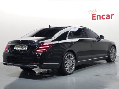 2017 Mercedes-BENZ S-CLASS 照片 4