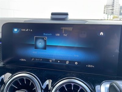 MERCEDES-BENZ GLB - 6