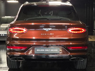 BENTLEY BENTAYGA - 5