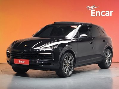 PORSCHE CAYENNE - 1
