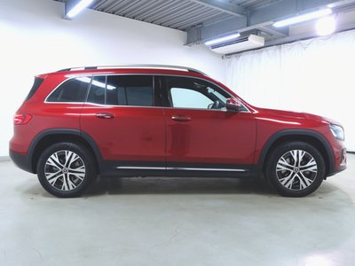 MERCEDES-BENZ GLB - 8