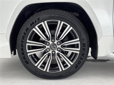 صورة مصغرة 40 لـ 2025 Lexus LX