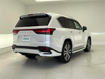 صورة مصغرة 35 لـ 2025 Lexus LX