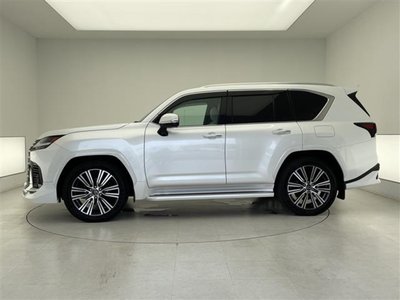 صورة مصغرة 37 لـ 2025 Lexus LX