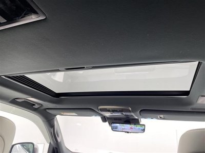 2025 Lexus LX — фото 4