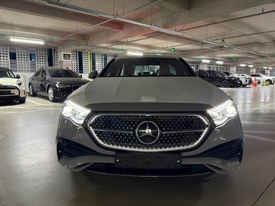 MERCEDES-BENZ E-CLASS - 2