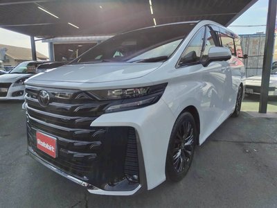2025 Toyota VELLFIRE — фото 1