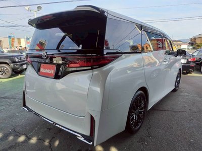 2025 Toyota VELLFIRE — фото 5