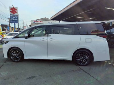 2025 Toyota VELLFIRE — фото 8