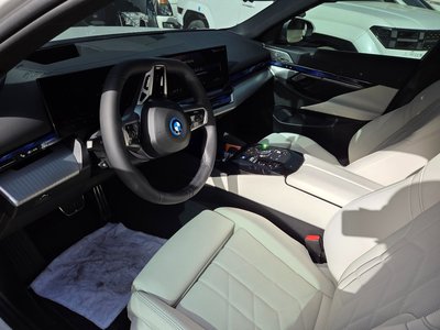 BMW I5 - 7
