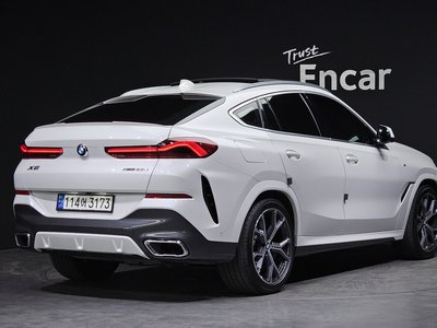 2020 BMW X6 — фото 3