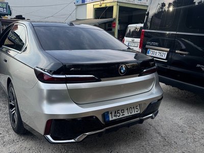 BMW 7 SERIES - 6