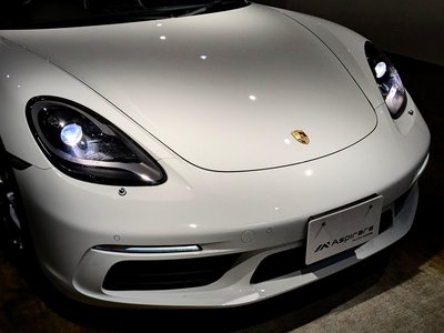 PORSCHE 718 BOXSTER - 5