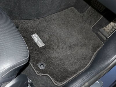 صورة مصغرة 39 لـ 2025 MERCEDES-BENZ C-CLASS