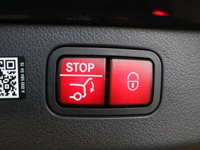 صورة مصغرة 36 لـ 2025 MERCEDES-BENZ C-CLASS