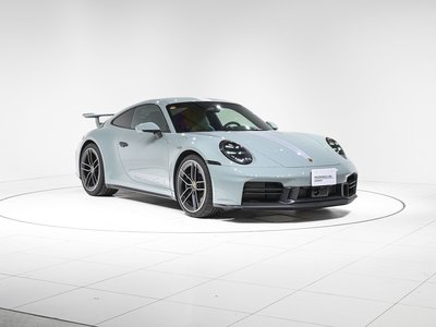 PORSCHE 911 - 4