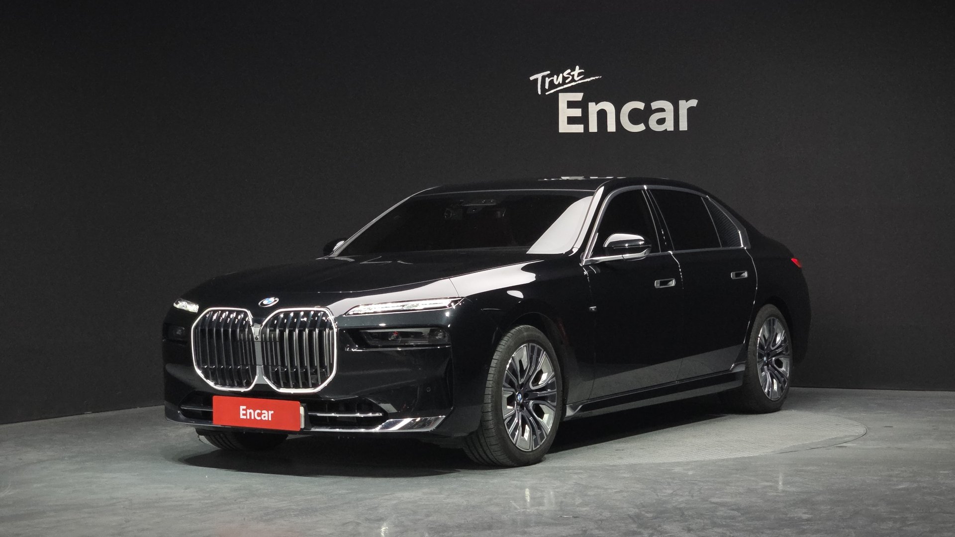 BMW 7 SERIES - View 1