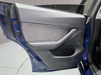 2021 Tesla MODEL Y — миниатюра 15