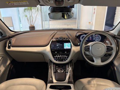 صورة 2 لـ 2021 Aston Martin DBX