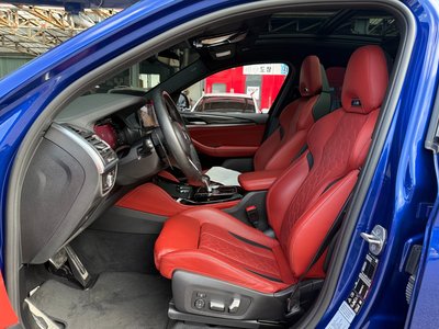 صورة 8 لـ 2022 BMW X4 M