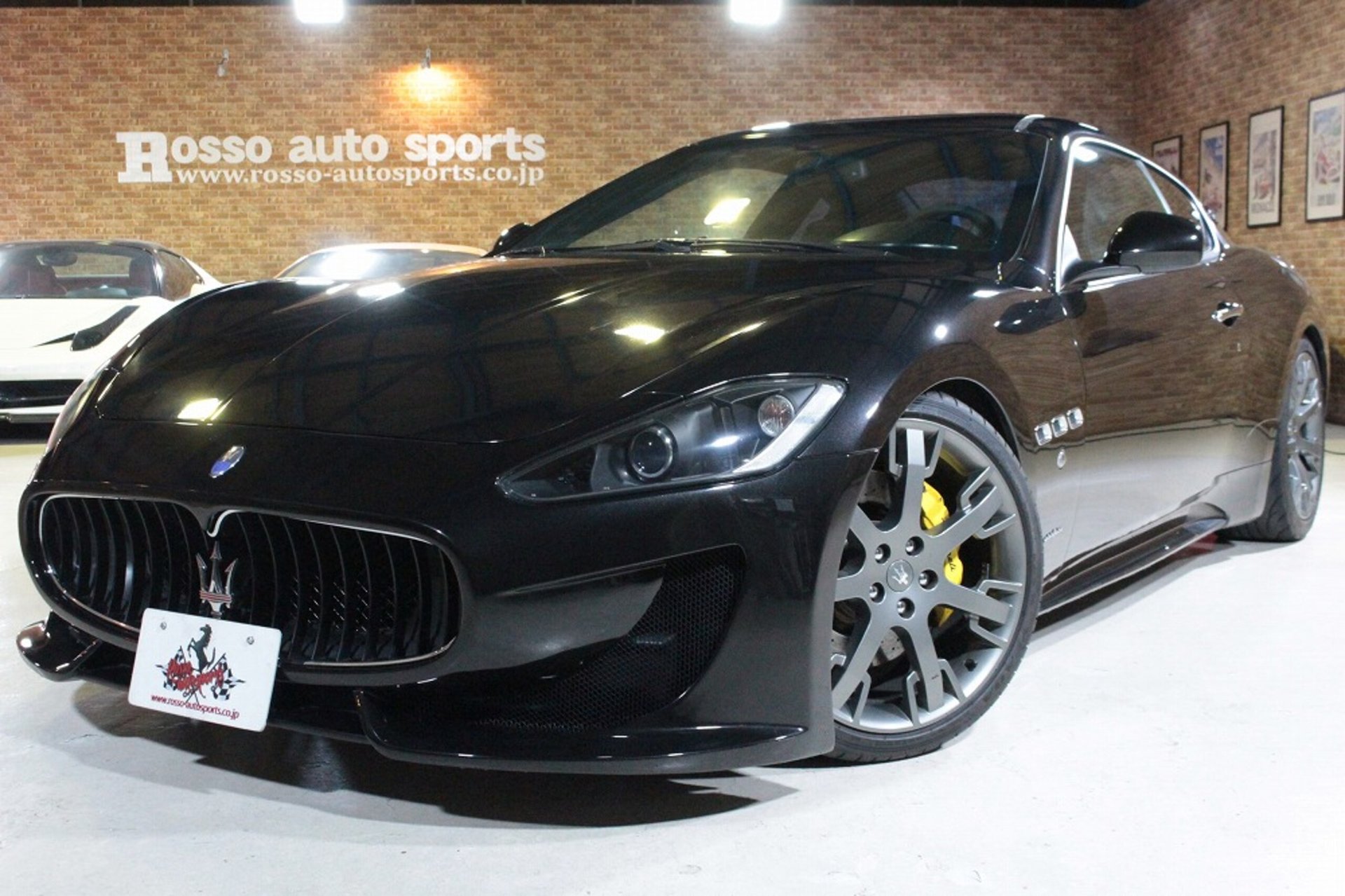 MASERATI GRANTURISMO - View 1