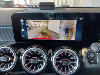 MERCEDES-BENZ GLB - 9