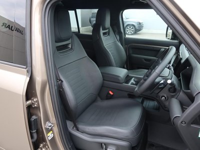 2025 LAND Rover DEFENDER 缩略图 20