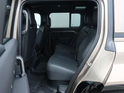 2025 LAND Rover DEFENDER 缩略图 47