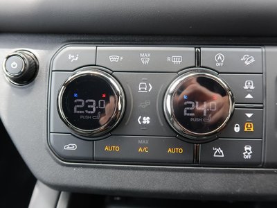 2025 LAND Rover DEFENDER 缩略图 61