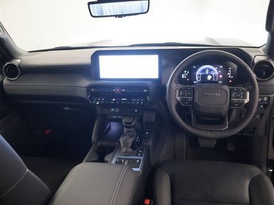 TOYOTA LAND CRUISER 250 - 5