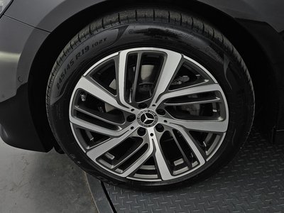 MERCEDES-BENZ E-CLASS - 6