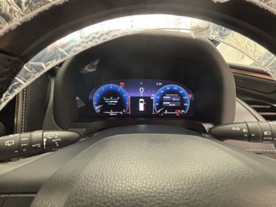 2023 Toyota ALPHARD photo 4