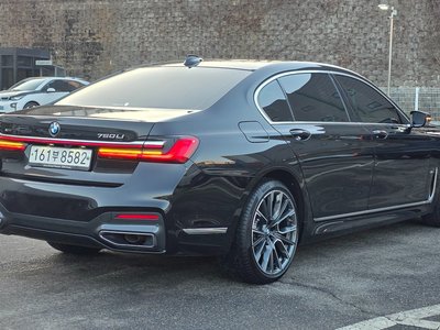 BMW 7 SERIES - 4