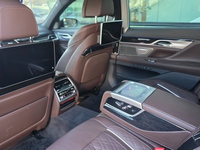 BMW 7 SERIES - 6