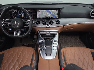 MERCEDES-BENZ GT AMG - 5