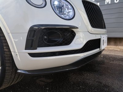 BENTLEY BENTAYGA - 4