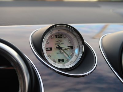 BENTLEY BENTAYGA - 9