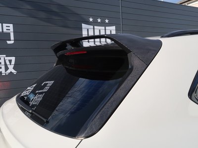 BENTLEY BENTAYGA - 7