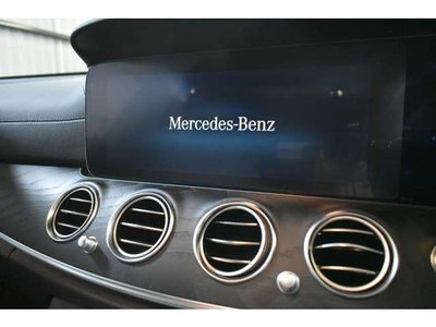 MERCEDES-BENZ E-CLASS - 10