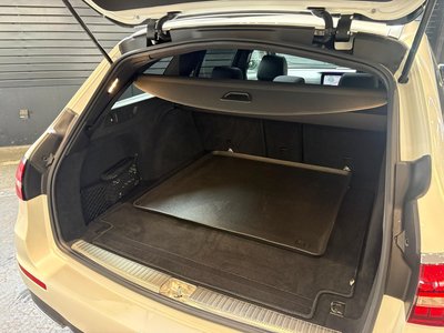 MERCEDES-BENZ E-CLASS - 6