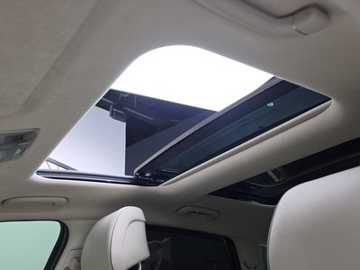 2023 Genesis GV80 thumbnail 24