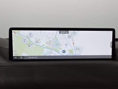 2023 Genesis GV80 thumbnail 18