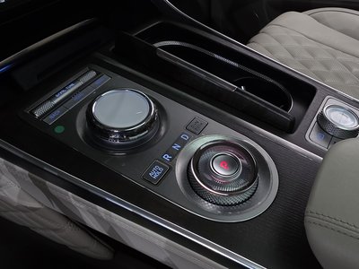 2023 Genesis GV80 thumbnail 12