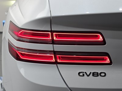 2023 Genesis GV80 photo 10