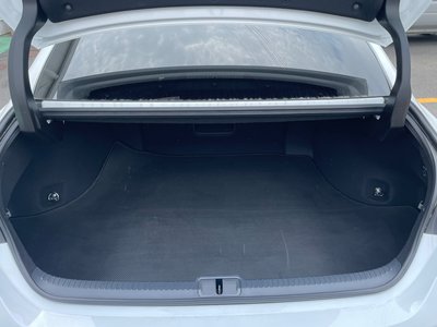 2022 Lexus ES 缩略图 39