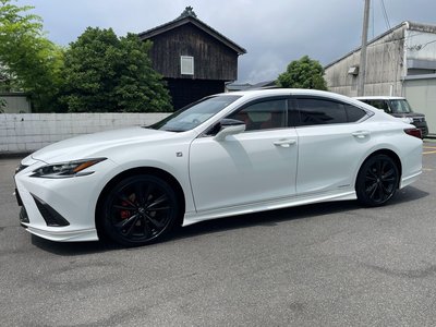 2022 Lexus ES 缩略图 13