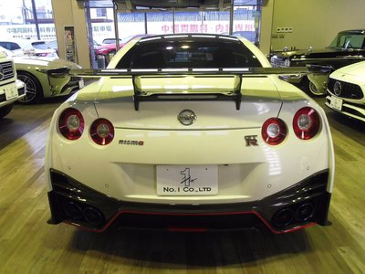 NISSAN GT-R - 7